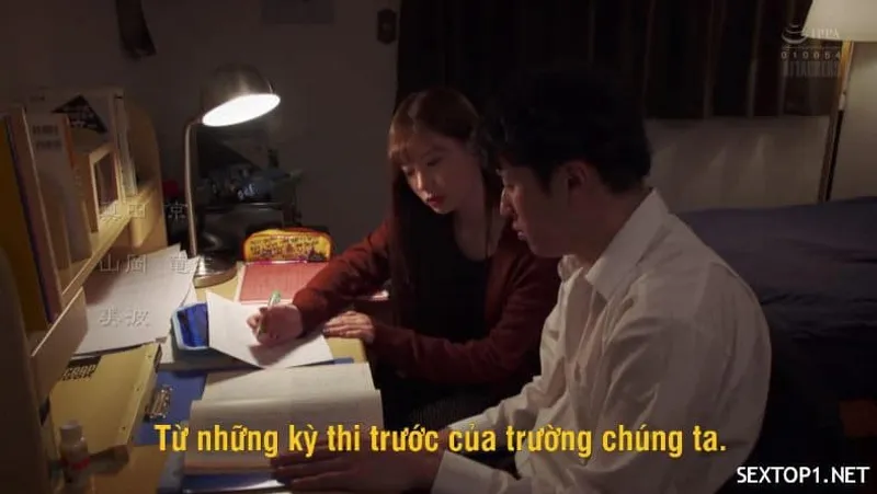 Thanh niên số hưởng địt cả 2 chị em gái, trong khi chị gái cho xuất cả vào trong